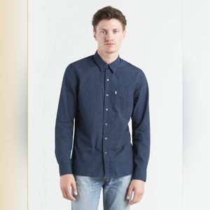 Levi's Sunset one pocket shirt, navy blue white polka dot, size M
